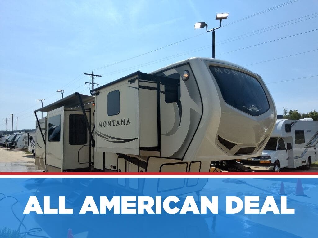 Used 2018 Keystone Montana 3820FK available in Strafford, Missouri