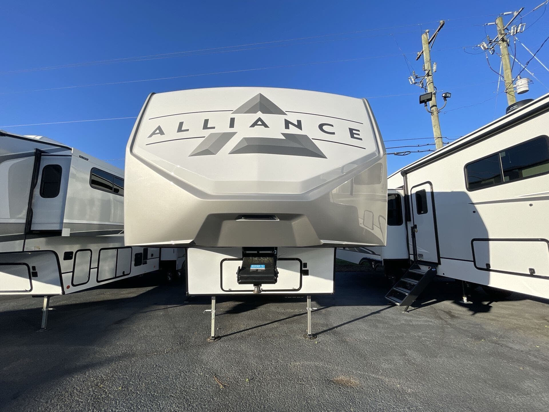 New 2027 Alliance RV Avenue All-Access 29RL available in Strafford, Missouri