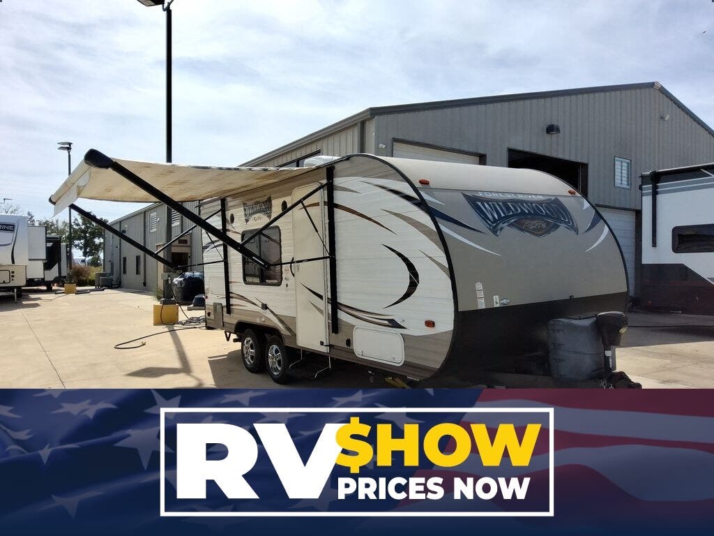 Used 2016 Forest River Wildwood X-Lite 171RBXL available in Strafford, Missouri