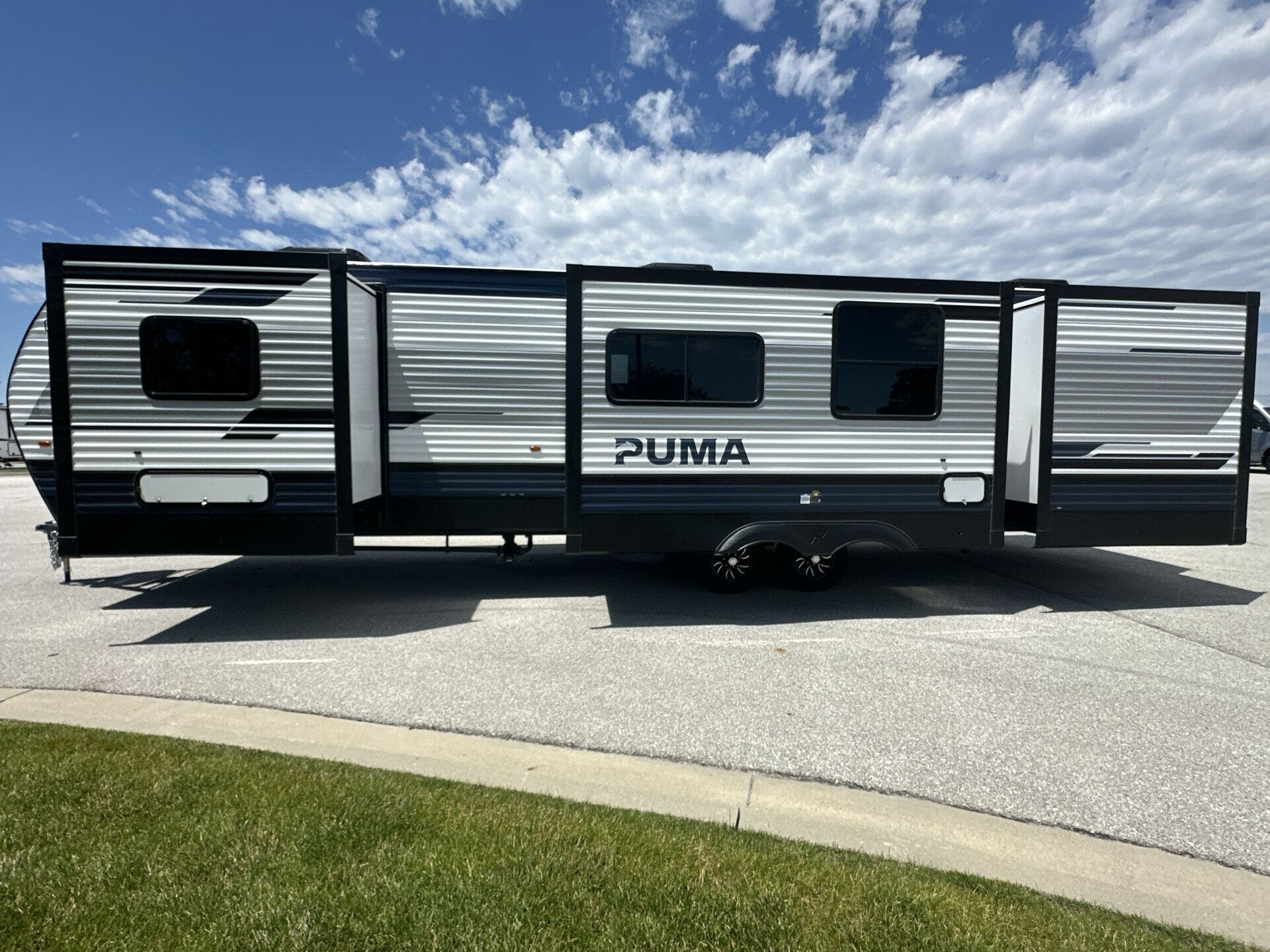 New 2027 Forest River Puma 32BHFS available in Strafford, Missouri