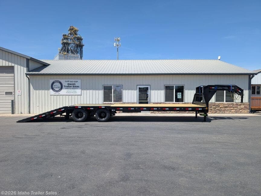 2026 Load Trail GL 102"x34' Low-Pro Gooseneck w/Hyd. Dove Tail 25.9K