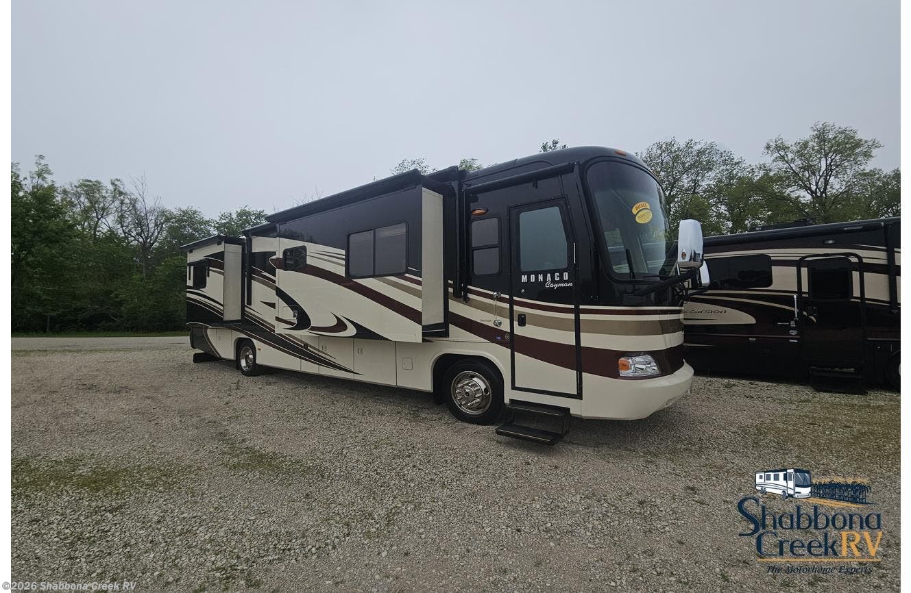 Used 2009 Monaco RV Cayman 37PBQ * available in Atkinson, Illinois