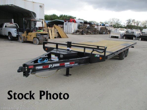 2022 PJ Trailers Equipment T8  Deckover Tilt T8J2472BST048 available in Sycamore, IL