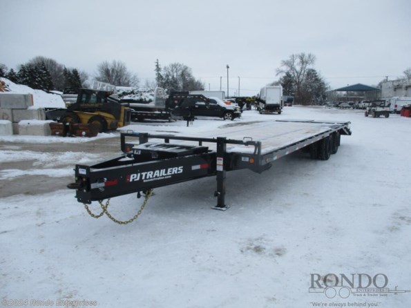 2023 PJ Trailers Equipment PL  Deckover PLP30A2BSWK available in Sycamore, IL