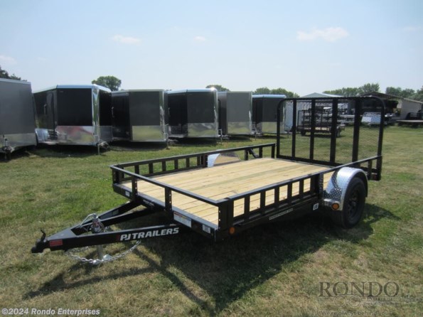 2024 PJ Trailers U8 Single Axle Utility 21231DSBKAT available in Sycamore, IL