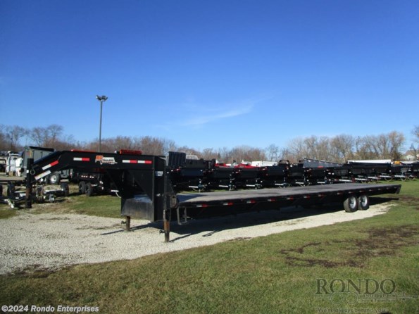 2022 Diamond C HDT Gooseneck Flatbed available in Sycamore, IL