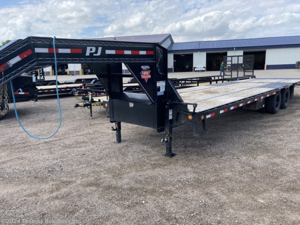 2021 PJ Trailers Gooseneck available in Des Moines, IA