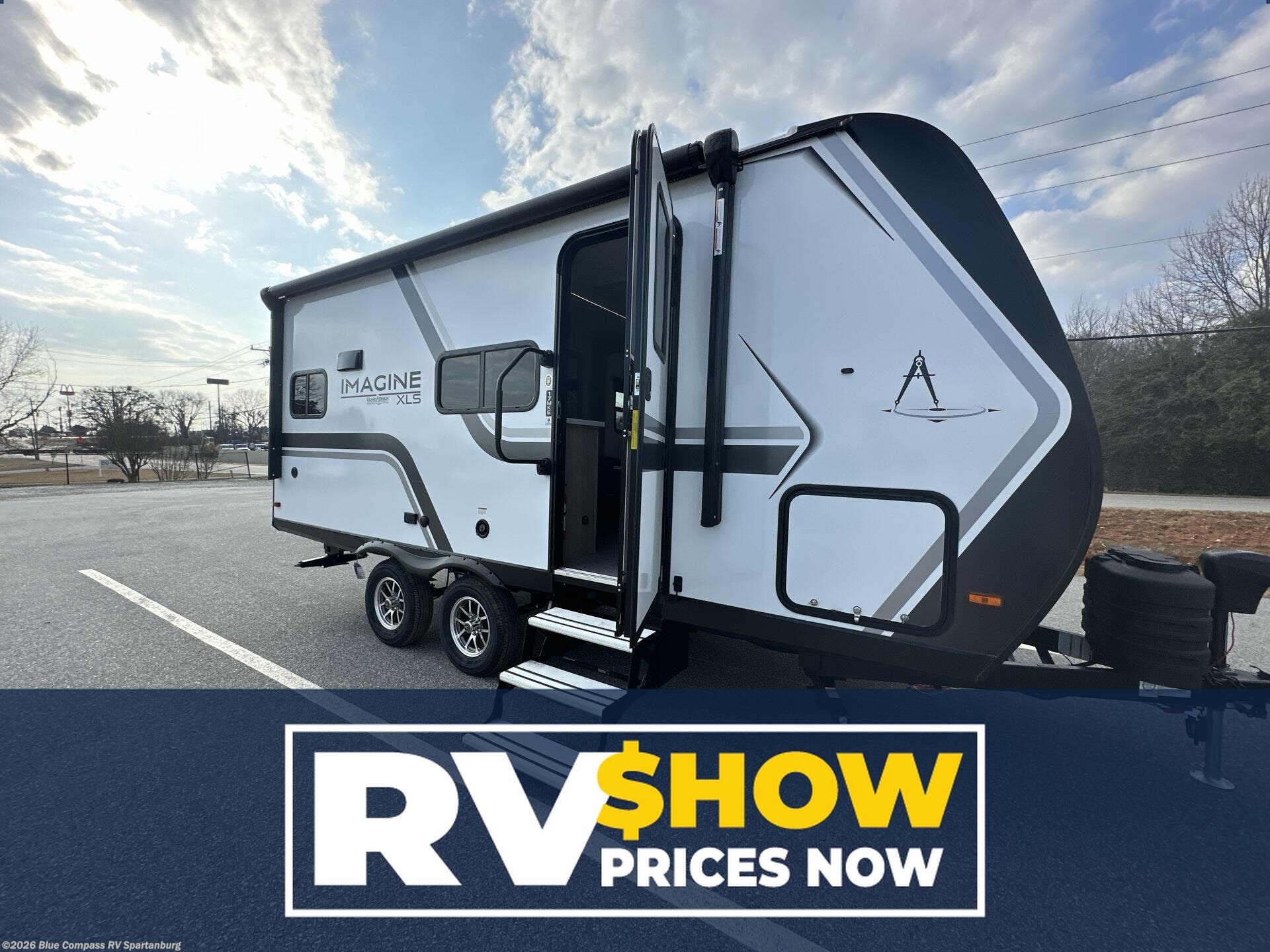 New 2025 Grand Design Imagine XLS 17MKE available in Duncan, South Carolina