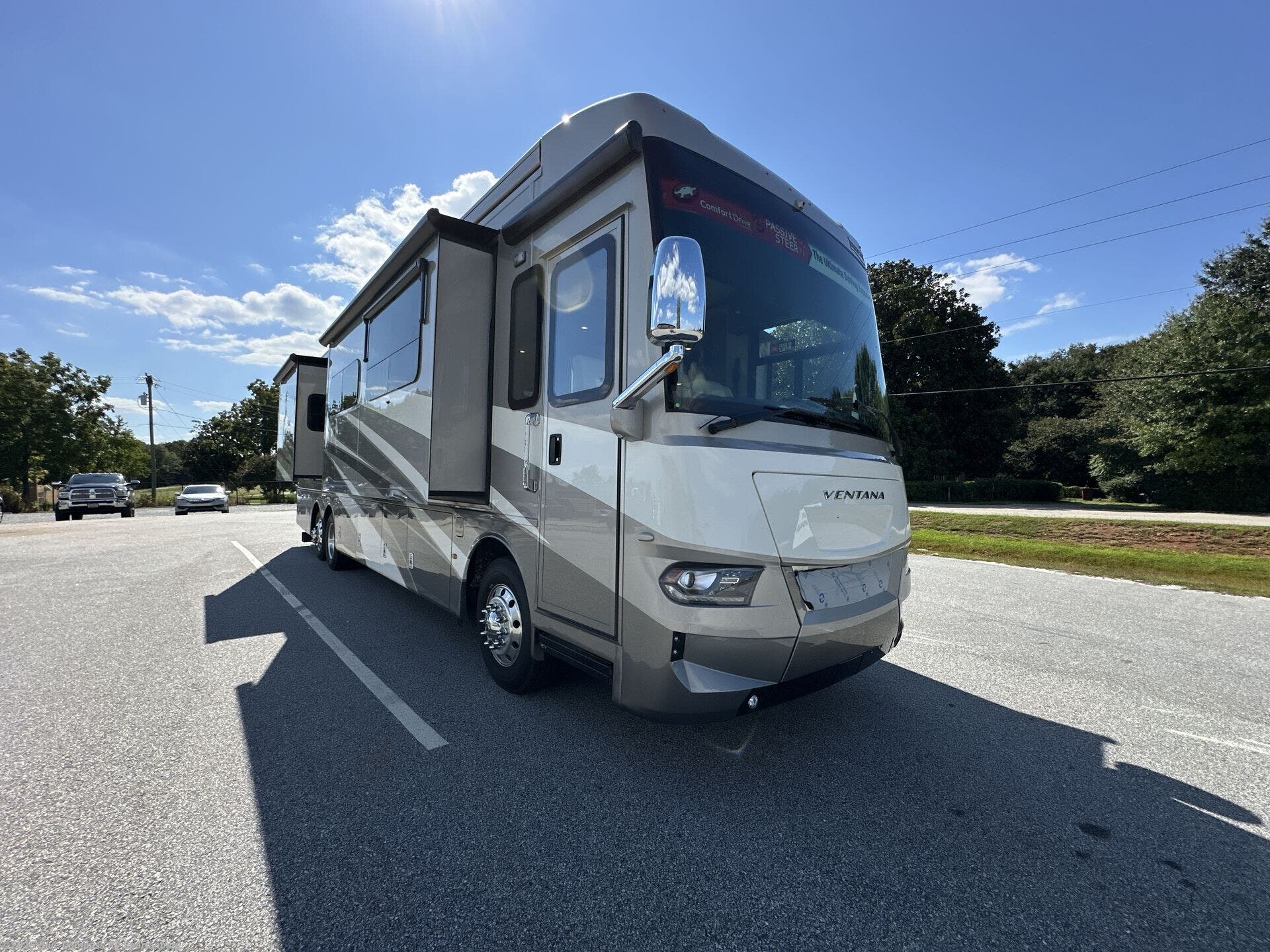 New 2026 Newmar Ventana 4037 available in Duncan, South Carolina