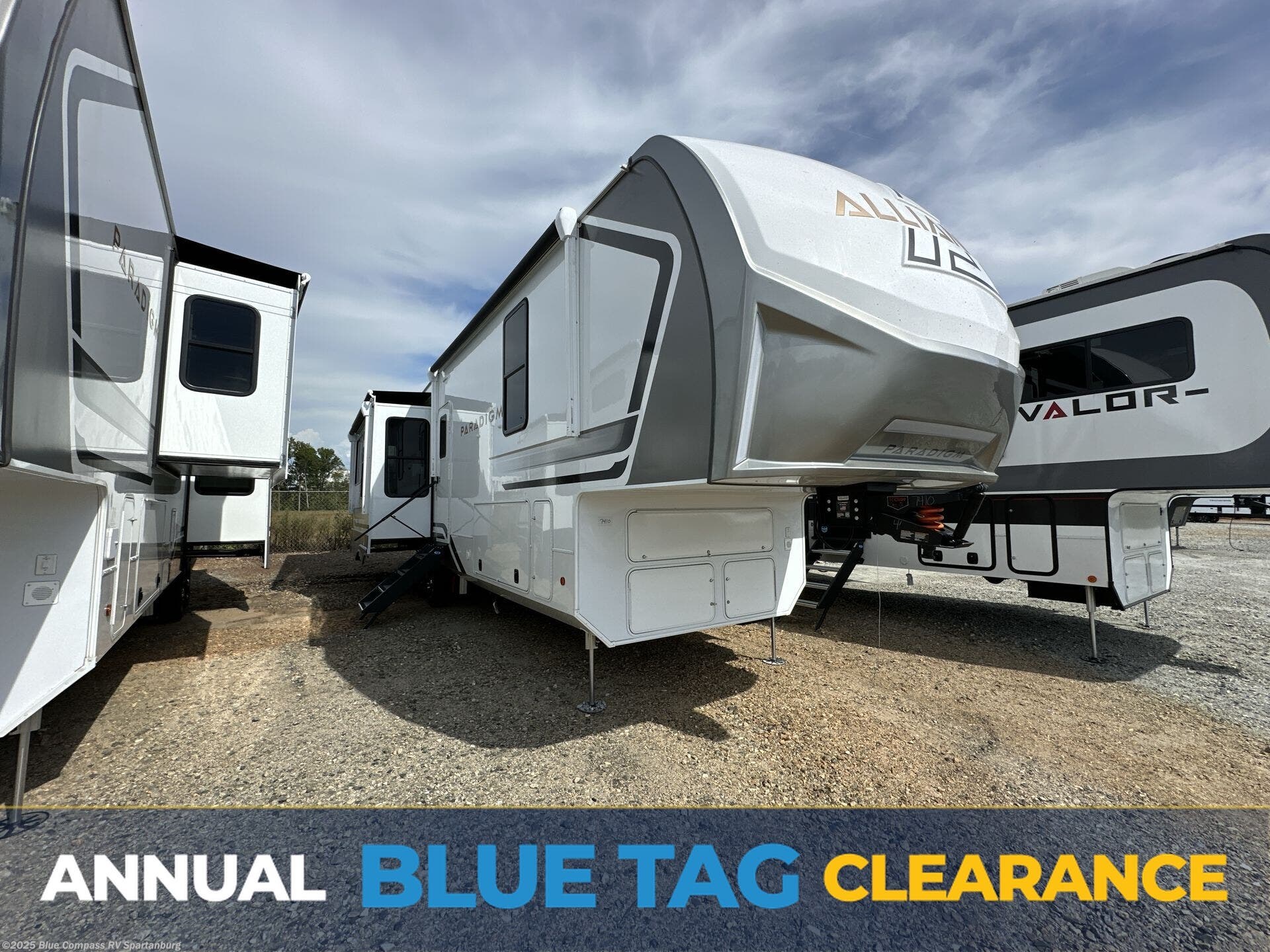 New 2026 Alliance RV Paradigm 340RL available in Duncan, South Carolina
