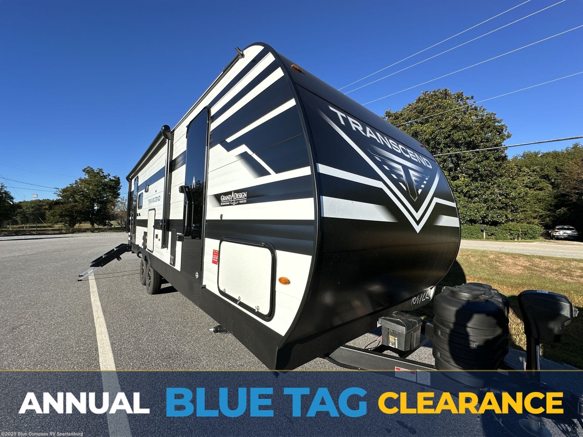 New 2026 Grand Design Transcend 245RLT available in Duncan, South Carolina