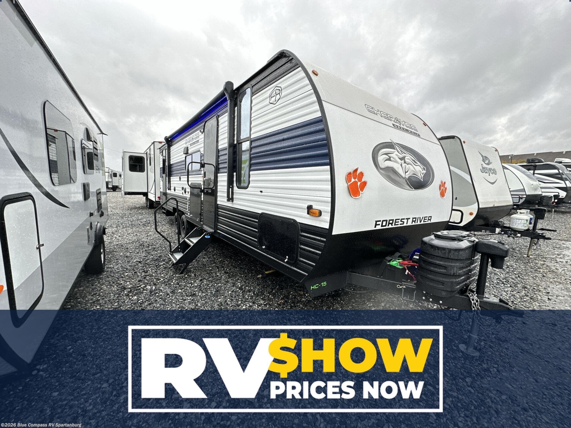 Used 2025 Forest River Cherokee Grey Wolf 26DBH available in Duncan, South Carolina