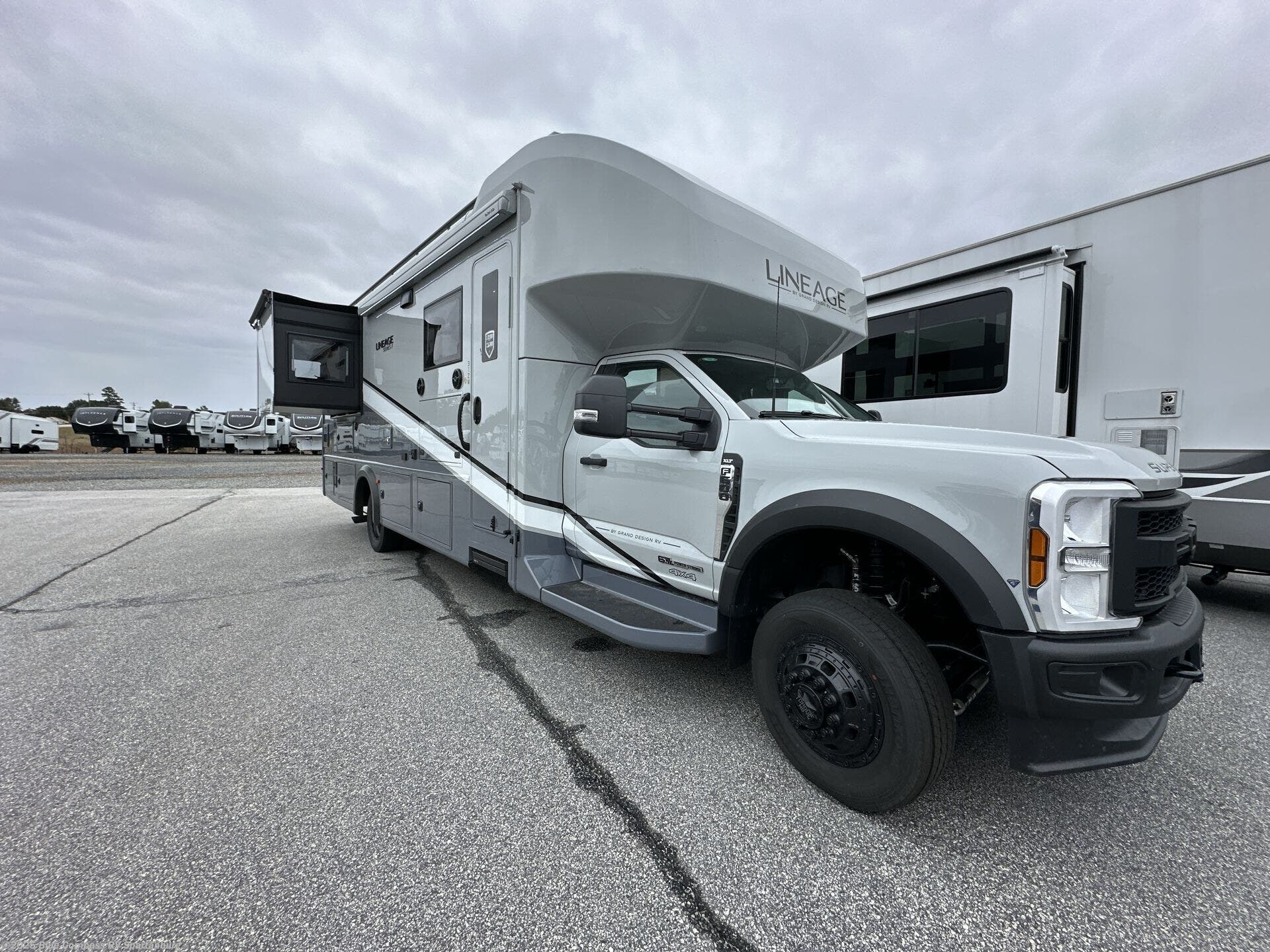 New 2026 Grand Design Lineage Series F 31ZW available in Duncan, South Carolina