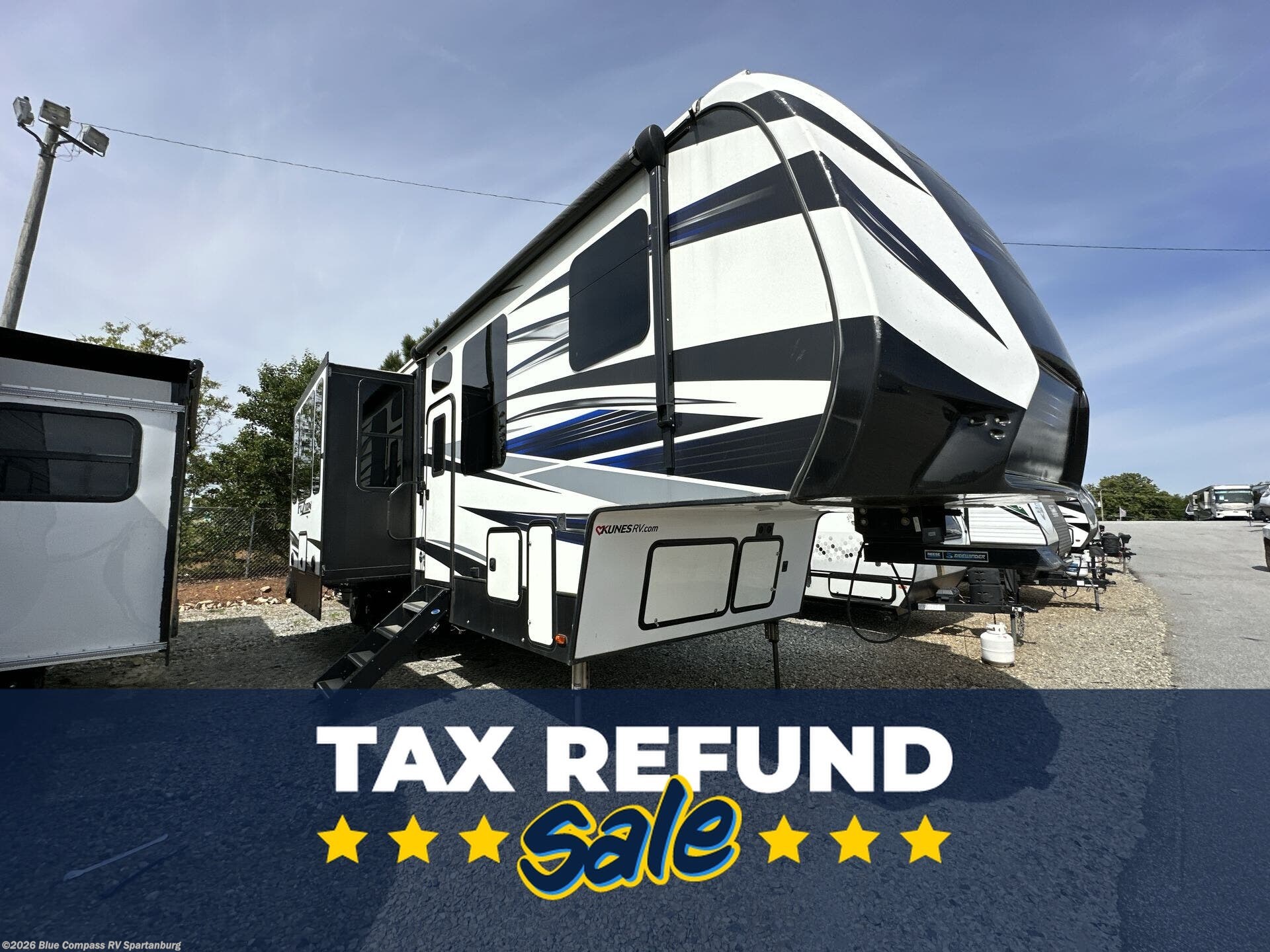 Used 2019 Keystone Fuzion 373 available in Duncan, South Carolina