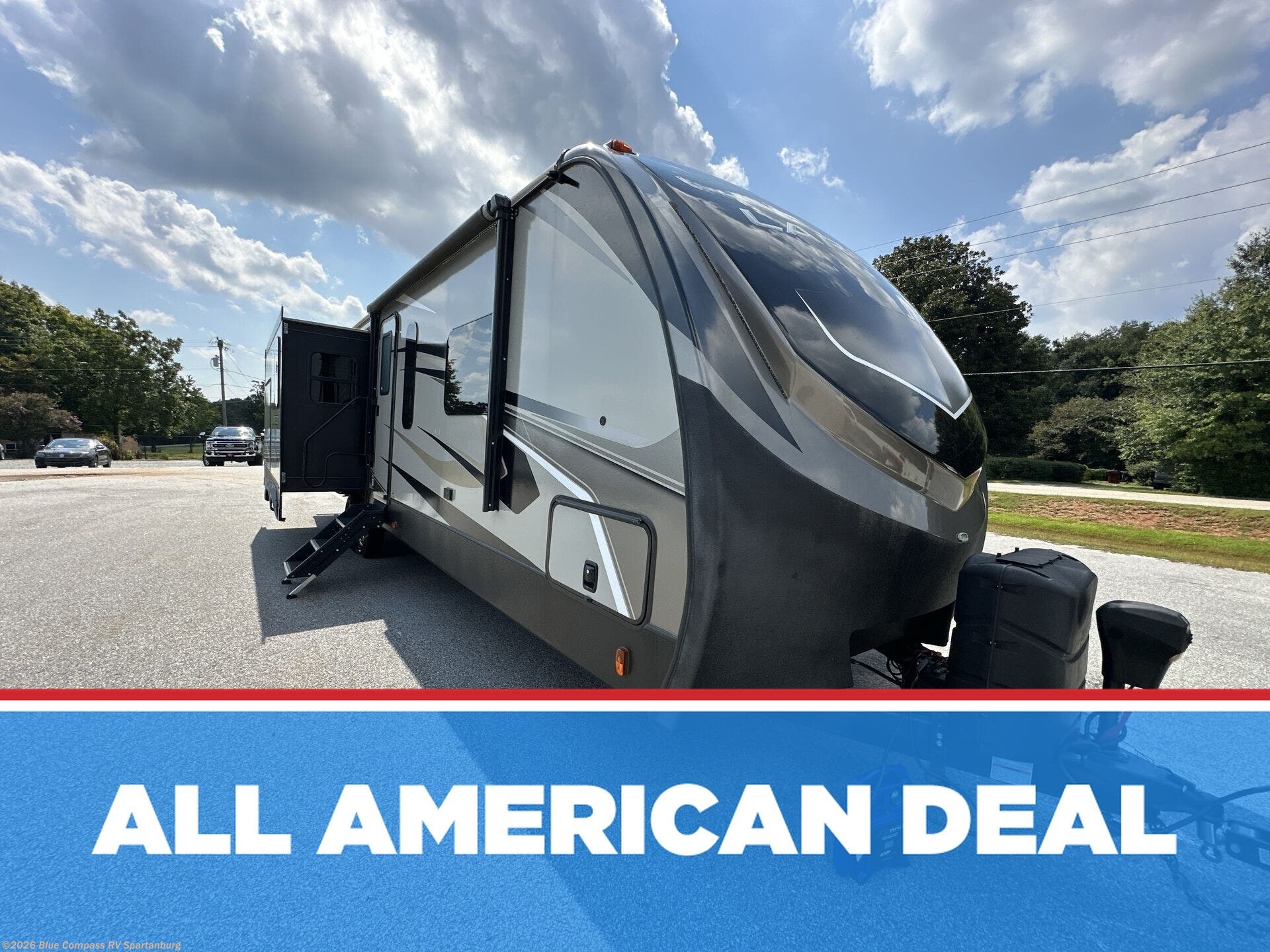 Used 2020 Keystone Laredo 330RL available in Duncan, South Carolina