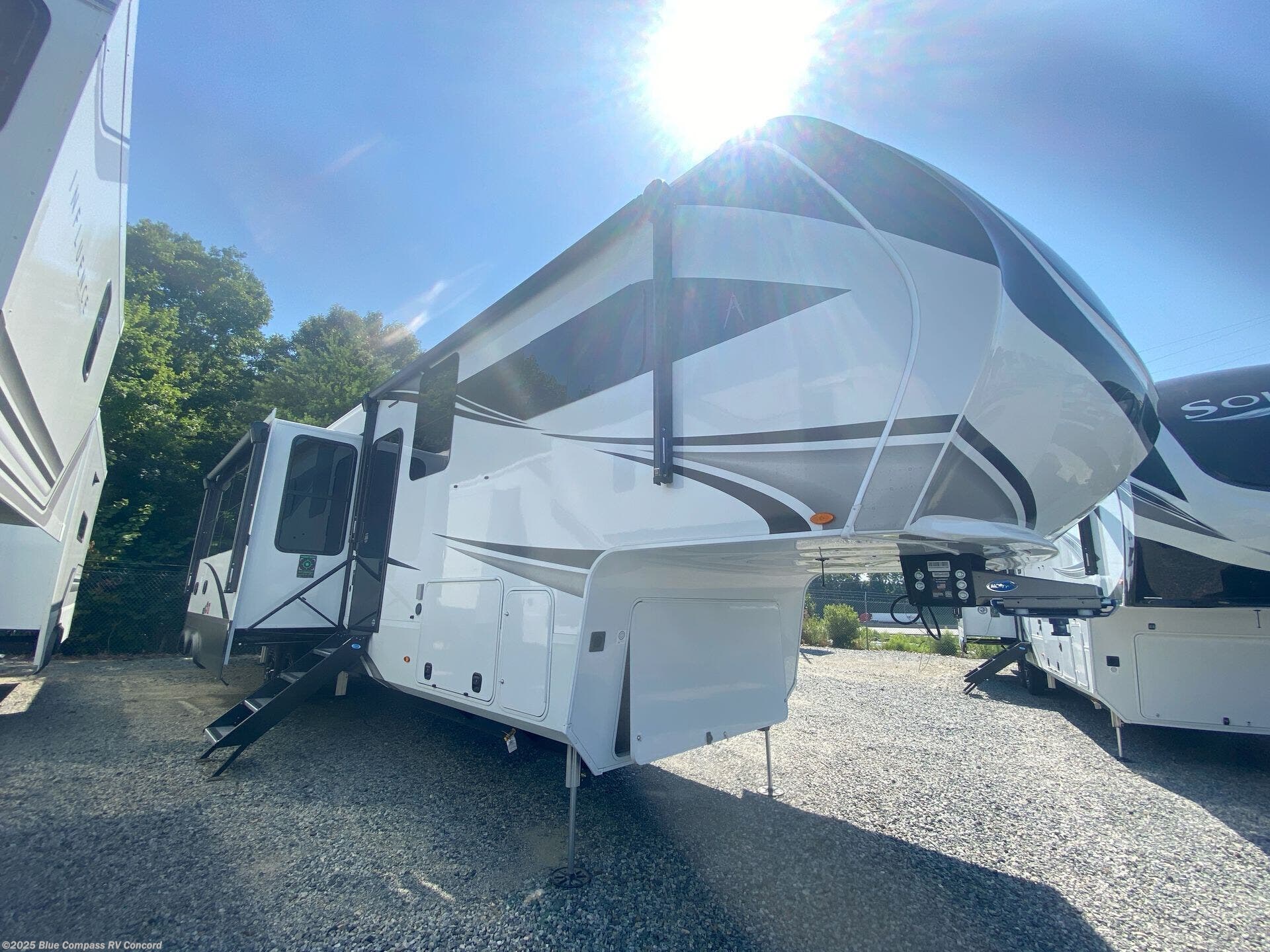 New 2025 Grand Design Solitude 391DL available in Concord, North Carolina