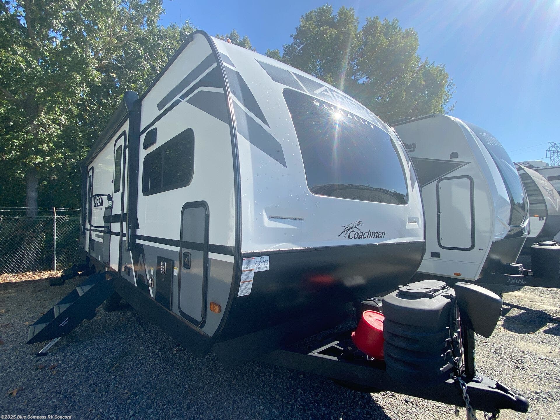 Used 2024 Coachmen Apex Ultra-Lite 243FKS available in Concord, North Carolina