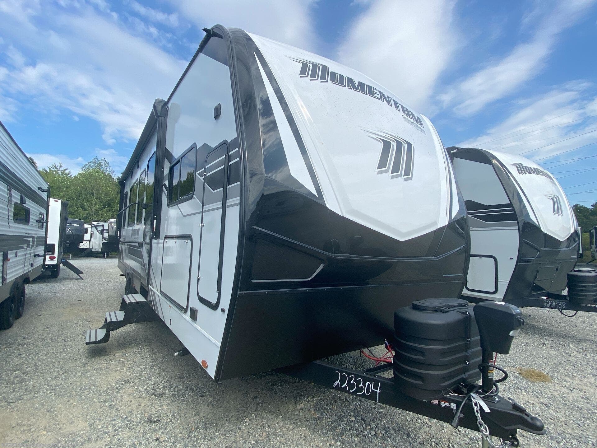 New 2026 Grand Design Momentum G-Class 25G available in Concord, North Carolina