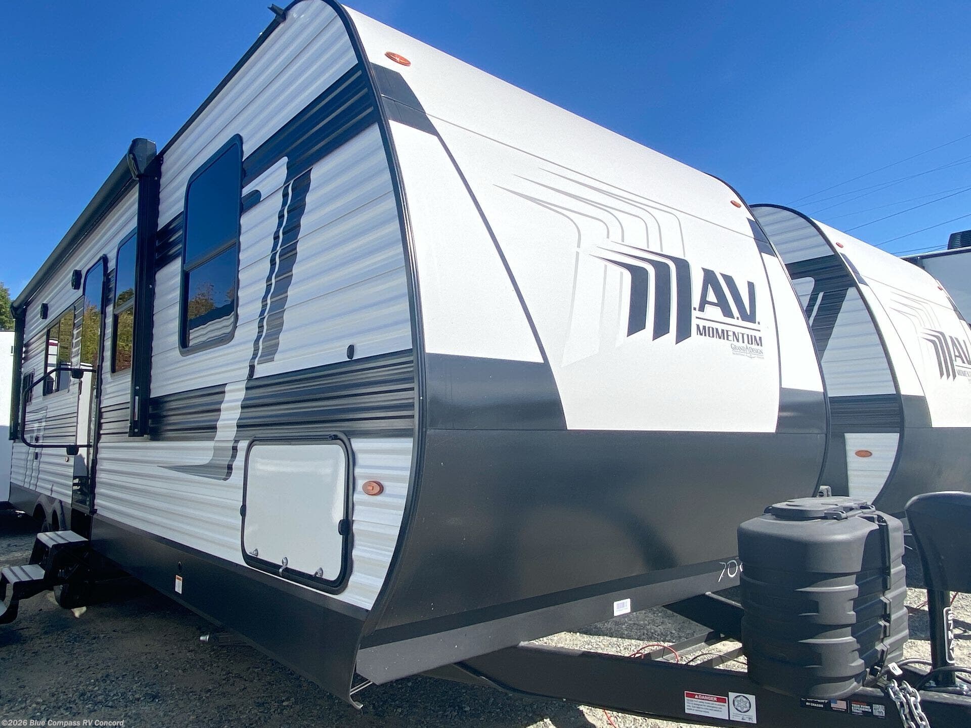 New 2026 Grand Design Momentum MAV 27MAV available in Concord, North Carolina