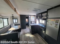 New 2023 Coachmen Freedom Express Ultra Lite 294BHDS available in Yelm, Washington