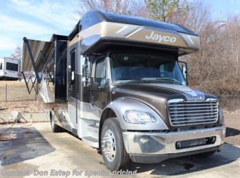New 2023 Jayco Seneca 37M available in Southaven, Mississippi