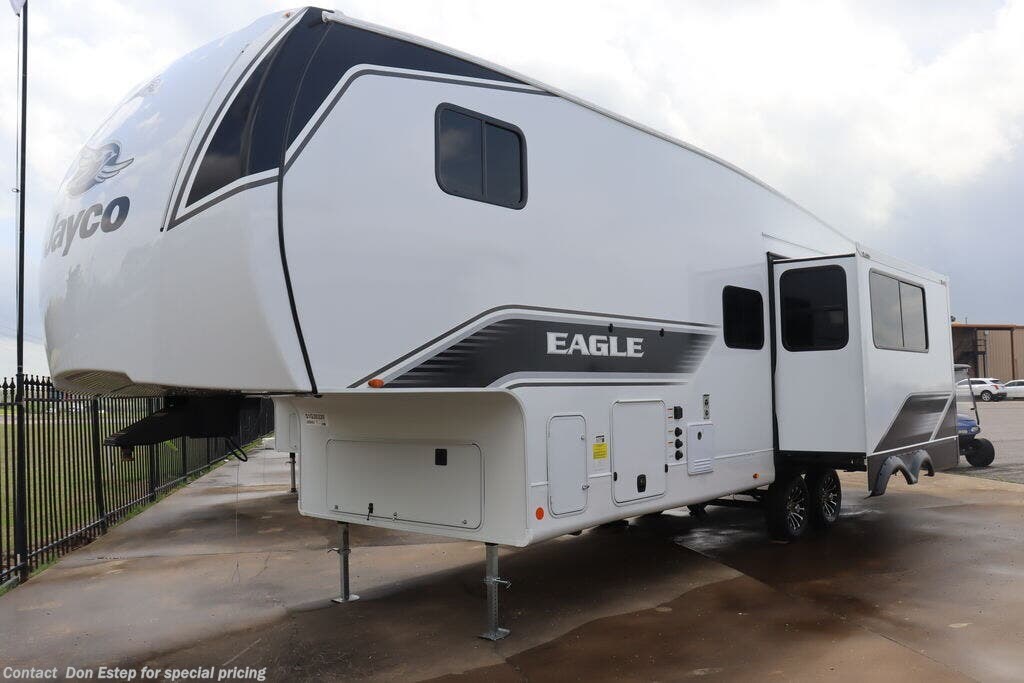 New 2025 Jayco Eagle SLE Fifth Wheels 28BHU available in Southaven, Mississippi