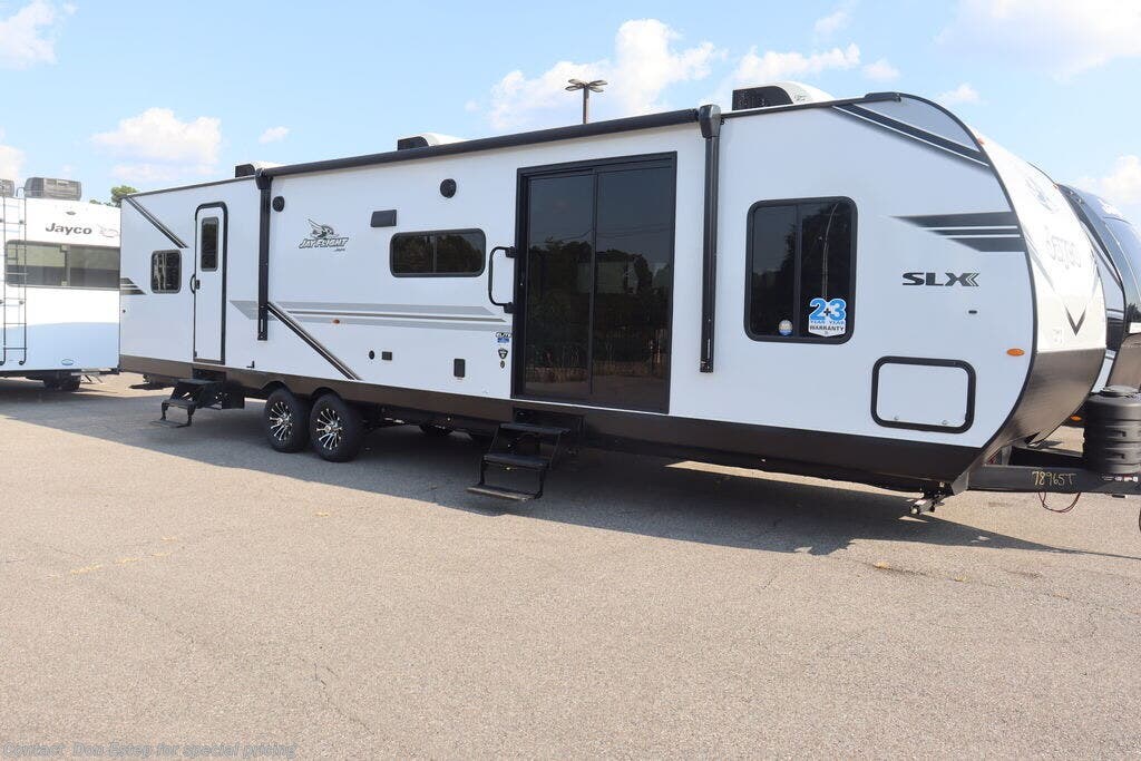 New 2026 Jayco Jay Flight SLX 380DQS available in Southaven, Mississippi