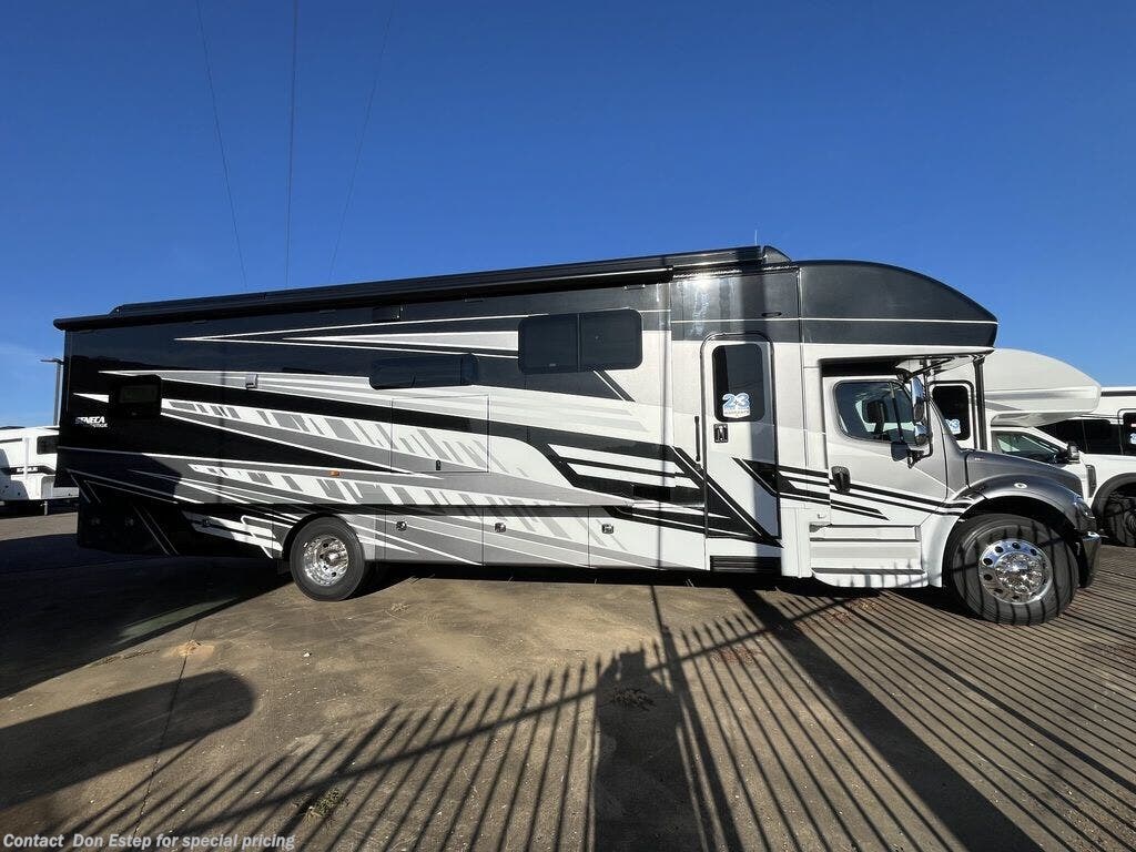 New 2026 Jayco Seneca Prestige 37M available in Southaven, Mississippi