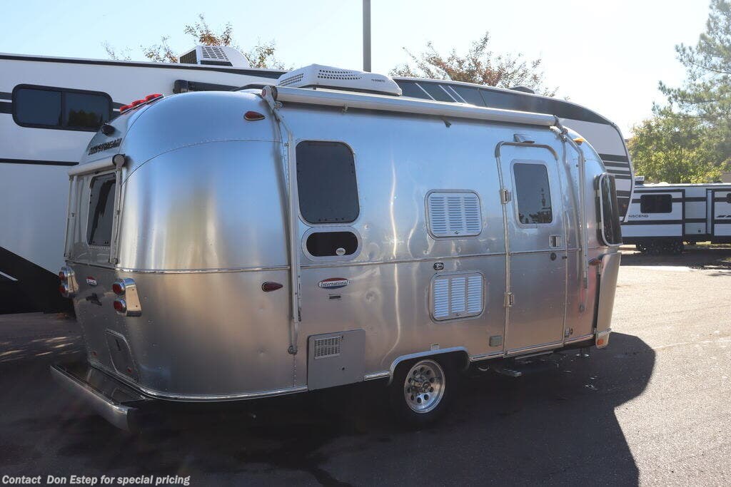 Used 2017 Airstream International Signature 19 available in Southaven, Mississippi