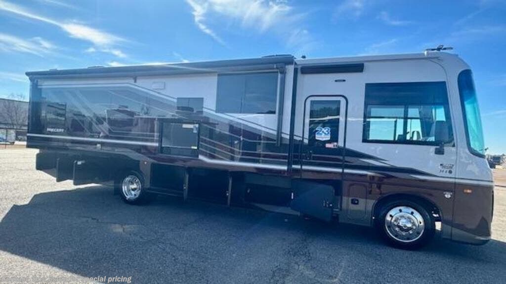 New 2026 Jayco Precept 34G available in Southaven, Mississippi