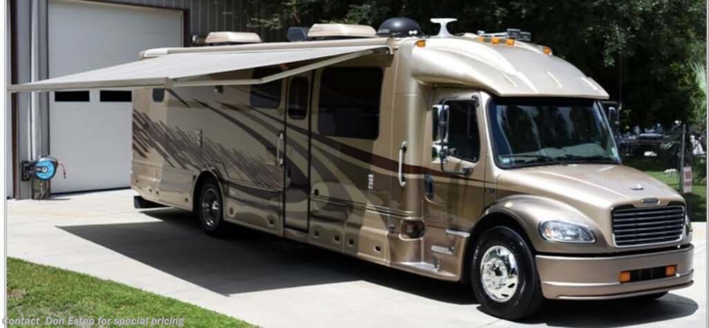 Used 2006 Dynamax Corp Grand Sport M2 series available in Southaven, Mississippi