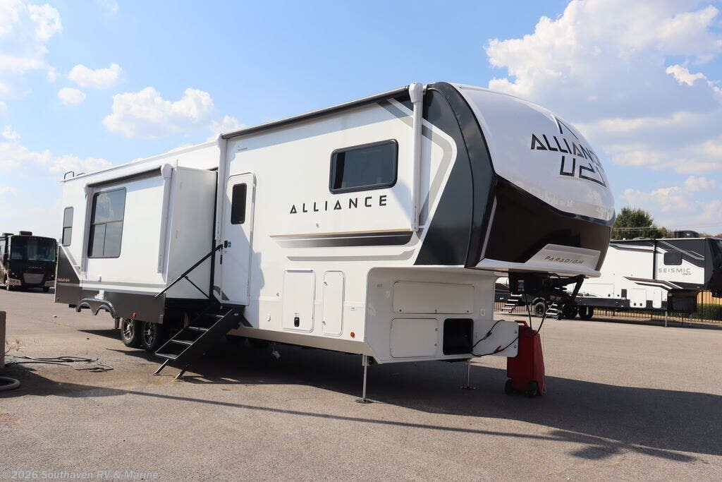 New 2027 Alliance RV Paradigm Fifth Wheel 395DS available in Southaven, Mississippi