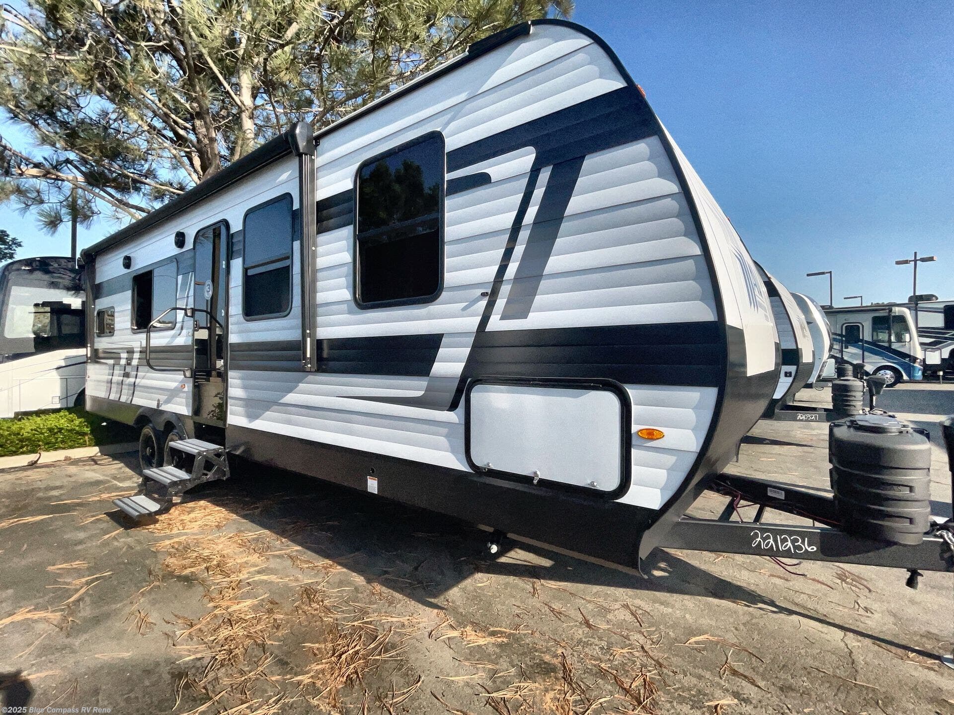 New 2025 Grand Design Momentum MAV 27MAV available in Reno, Nevada