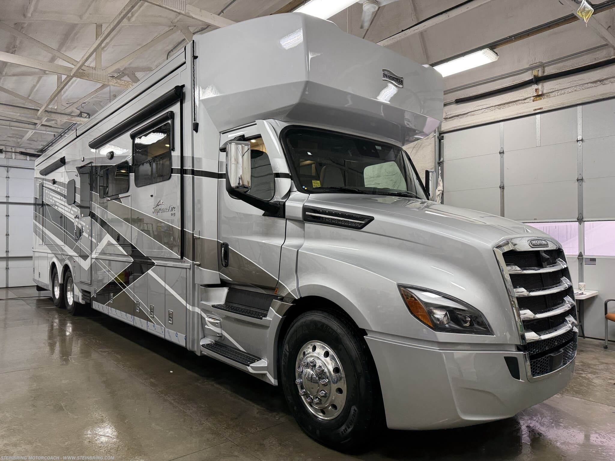New 2026 Newmar Supreme Aire 4505 available in Garfield, Minnesota