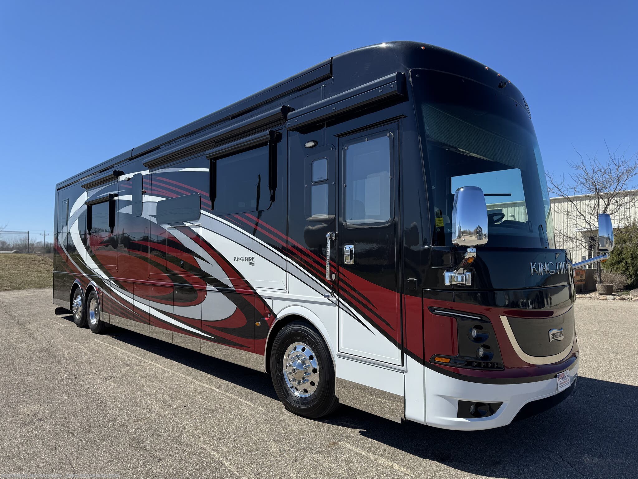 Used 2020 Newmar King Aire 4531 available in Garfield, Minnesota