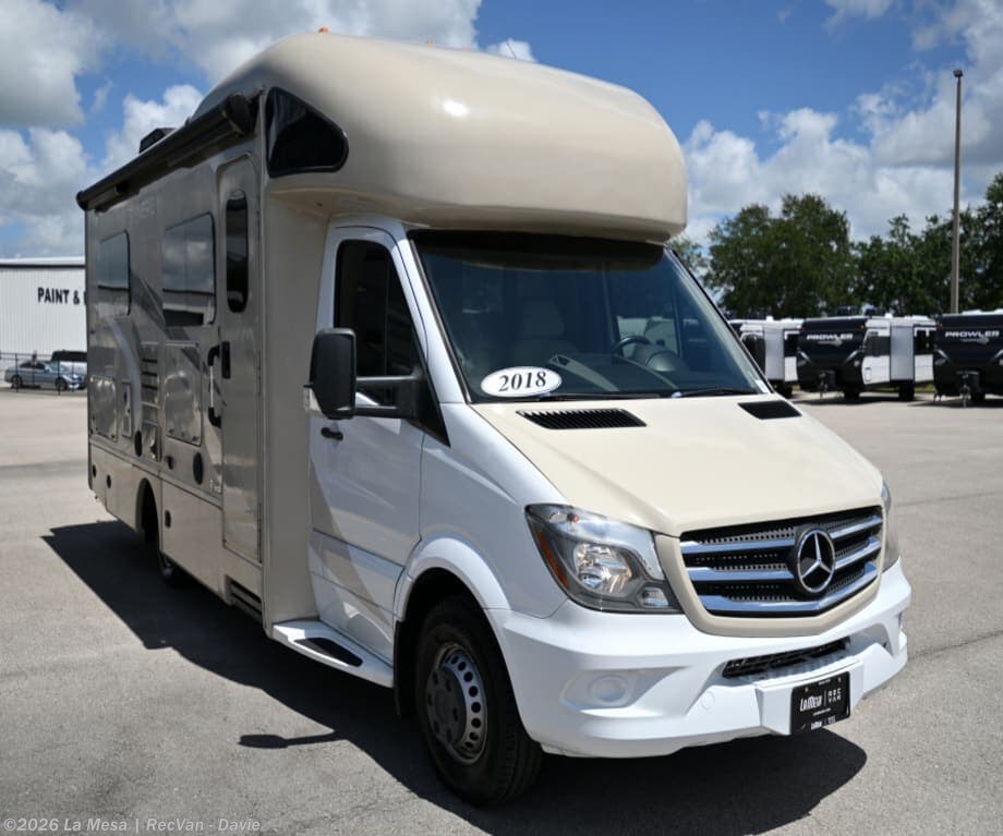 Used 2018 Thor Motor Coach Synergy JR24 available in Davie, Florida