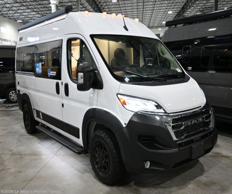 New 2027 Thor Motor Coach Rize 18Z available in Davie, Florida