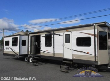 Used 2017 Forest River Salem Villa Series 400RETS Classic available in Adamstown, Pennsylvania