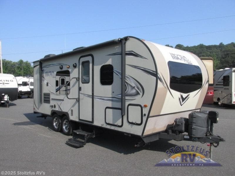 Used 2018 Forest River Flagstaff Micro Lite 23LB available in Adamstown, Pennsylvania