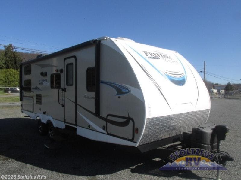 Used 2019 Coachmen Freedom Express Ultra Lite 257BHS available in Adamstown, Pennsylvania