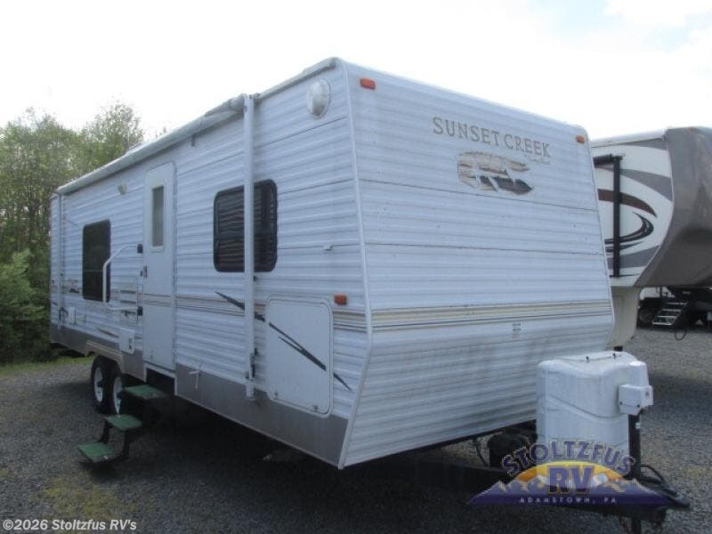 Used 2011 CrossRoads Sunset Trail ST29BH available in Adamstown, Pennsylvania