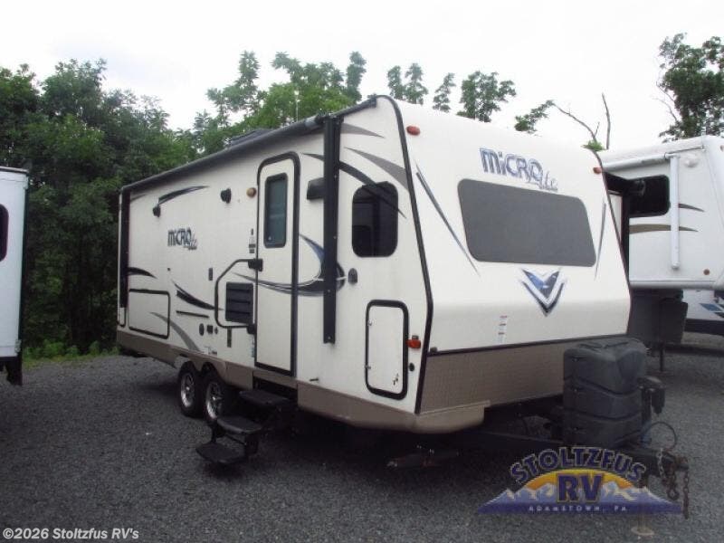 Used 2018 Forest River Flagstaff Micro Lite 25FKS available in Adamstown, Pennsylvania