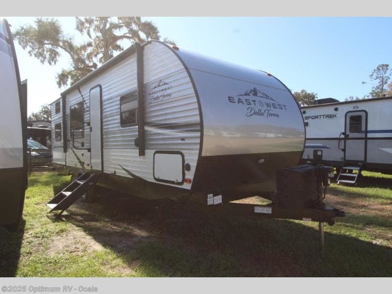 2021 East to West Della Terra 250BH