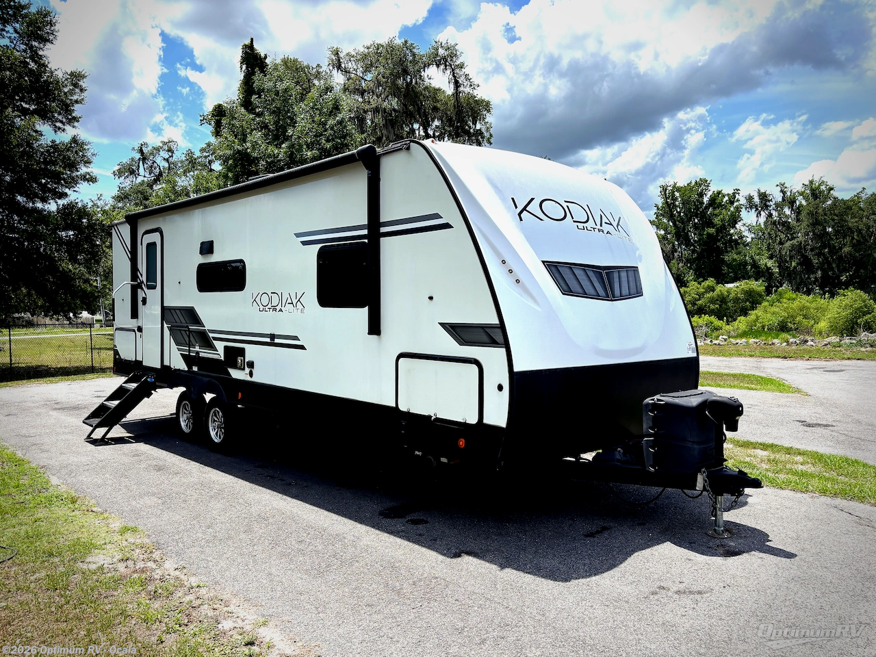 Used 2023 Dutchmen Kodiak Ultra-Lite 250BHSL available in Ocala, Florida