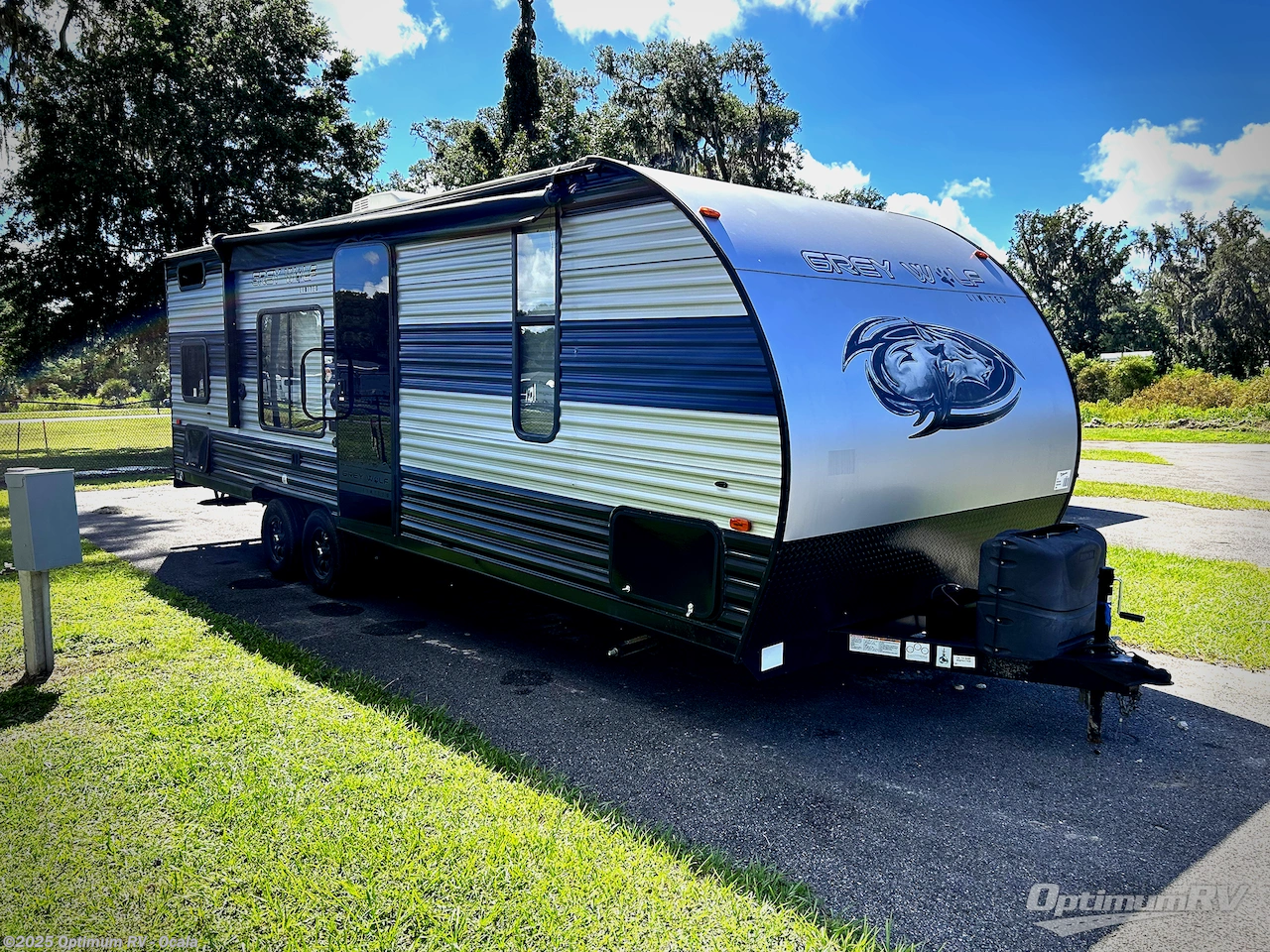 Used 2022 Forest River Cherokee Grey Wolf 26DJSE available in Ocala, Florida