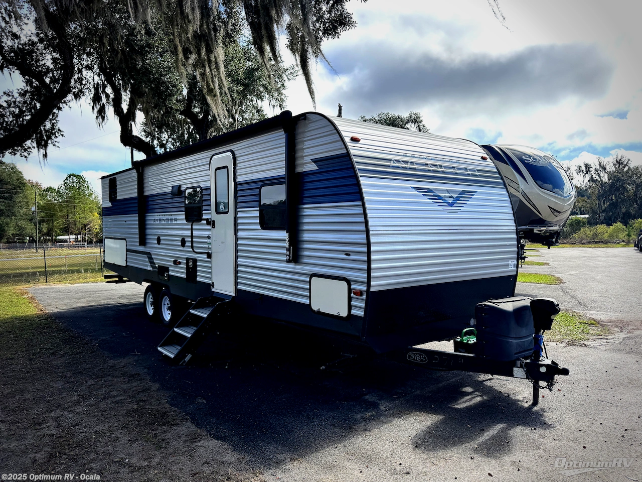 Used 2022 Prime Time Avenger 27DBS available in Ocala, Florida
