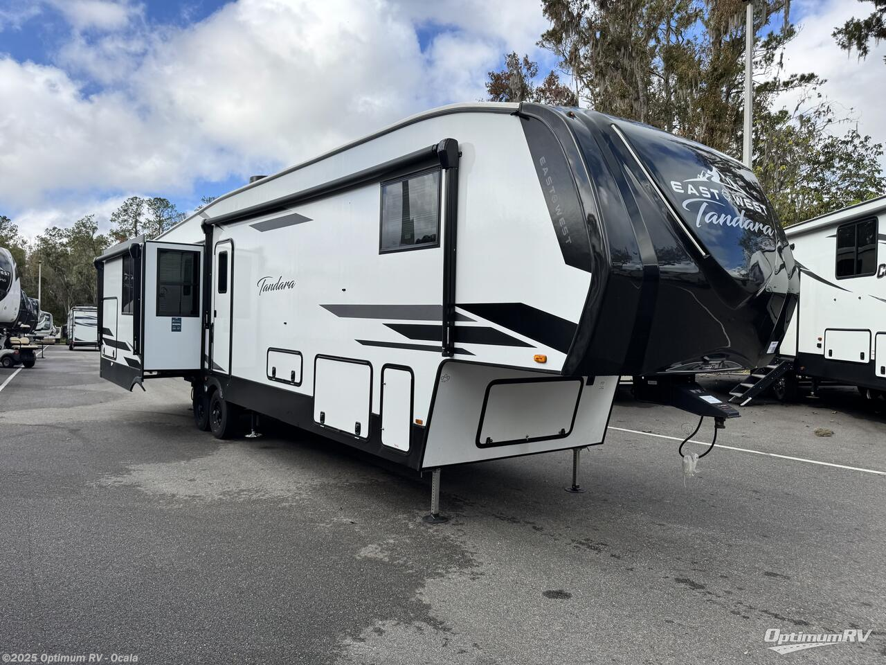 New 2025 East to West Tandara 386MB-OK available in Ocala, Florida