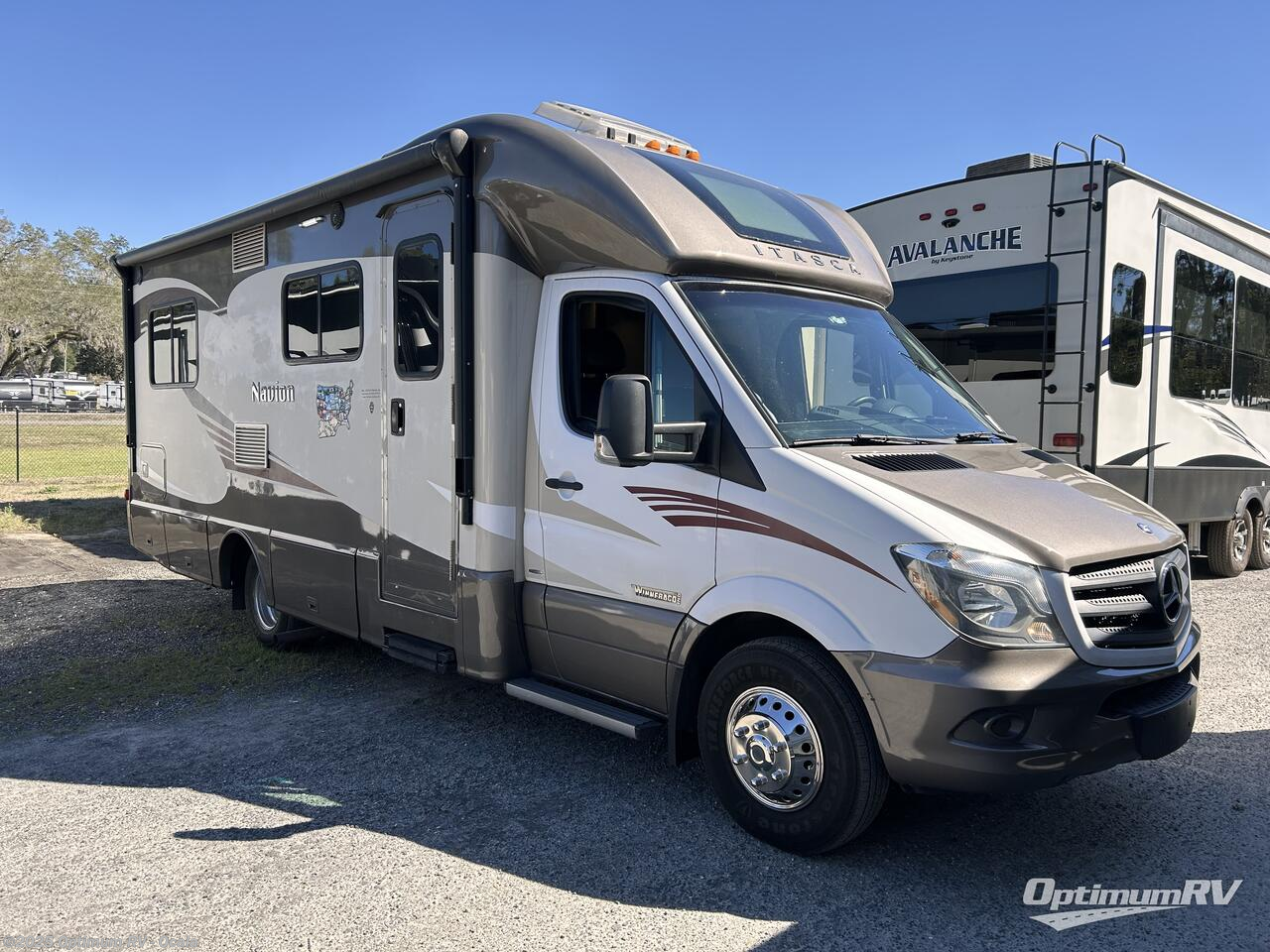Used 2015 Itasca Navion 24V available in Ocala, Florida