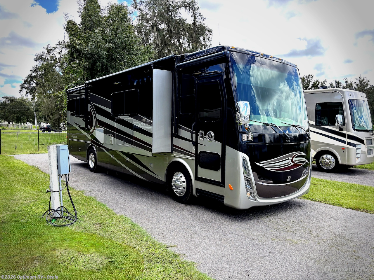 Used 2017 Tiffin Allegro Breeze 32 BR available in Ocala, Florida