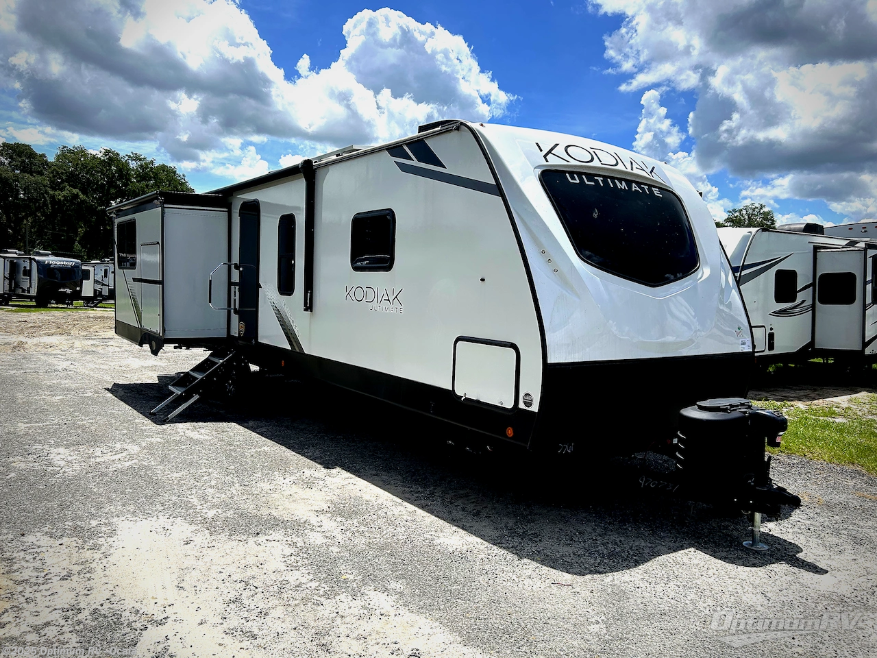 New 2025 Dutchmen Kodiak Ultimate 3361RKSL available in Ocala, Florida